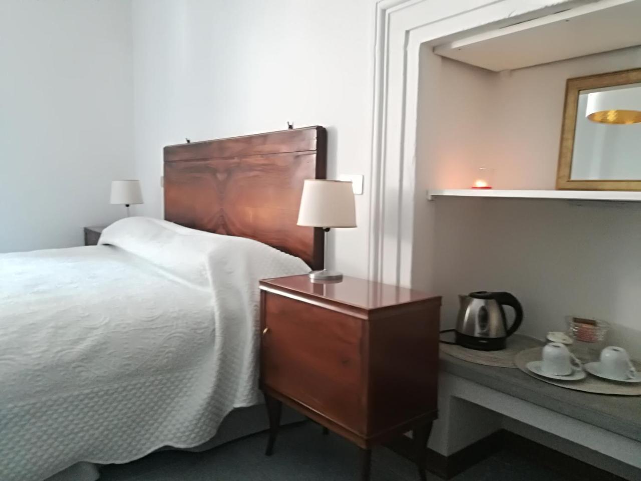 Civico 10 Hotel Губио Екстериор снимка